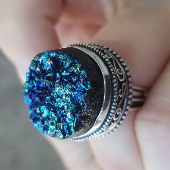 New Blue Titanium Druzy 925 Silver Ring. - Picture 4 of 15